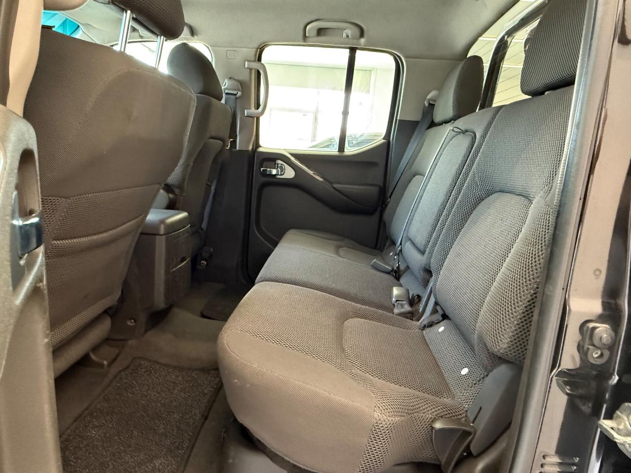Nissan Navara 2.5 dCi DoubleCab premium automatico
