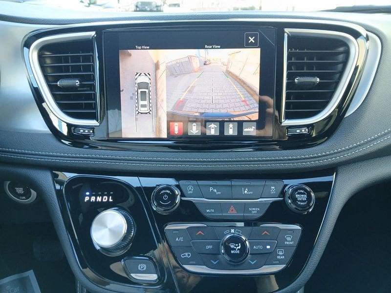 Chrysler Pacifica Pacifica 3.6 V6 Limited awd at9