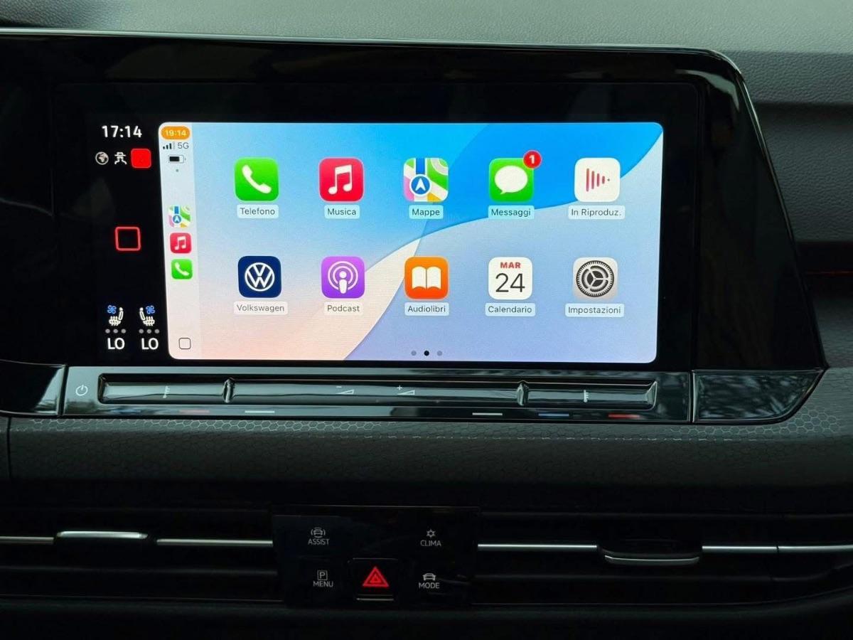 Volkswagen Golf 8 GTI 2.0 TSI 245 CV