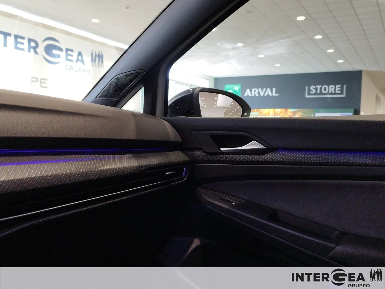 VOLKSWAGEN Golf 1.5 etsi evo R-Line 150cv dsg