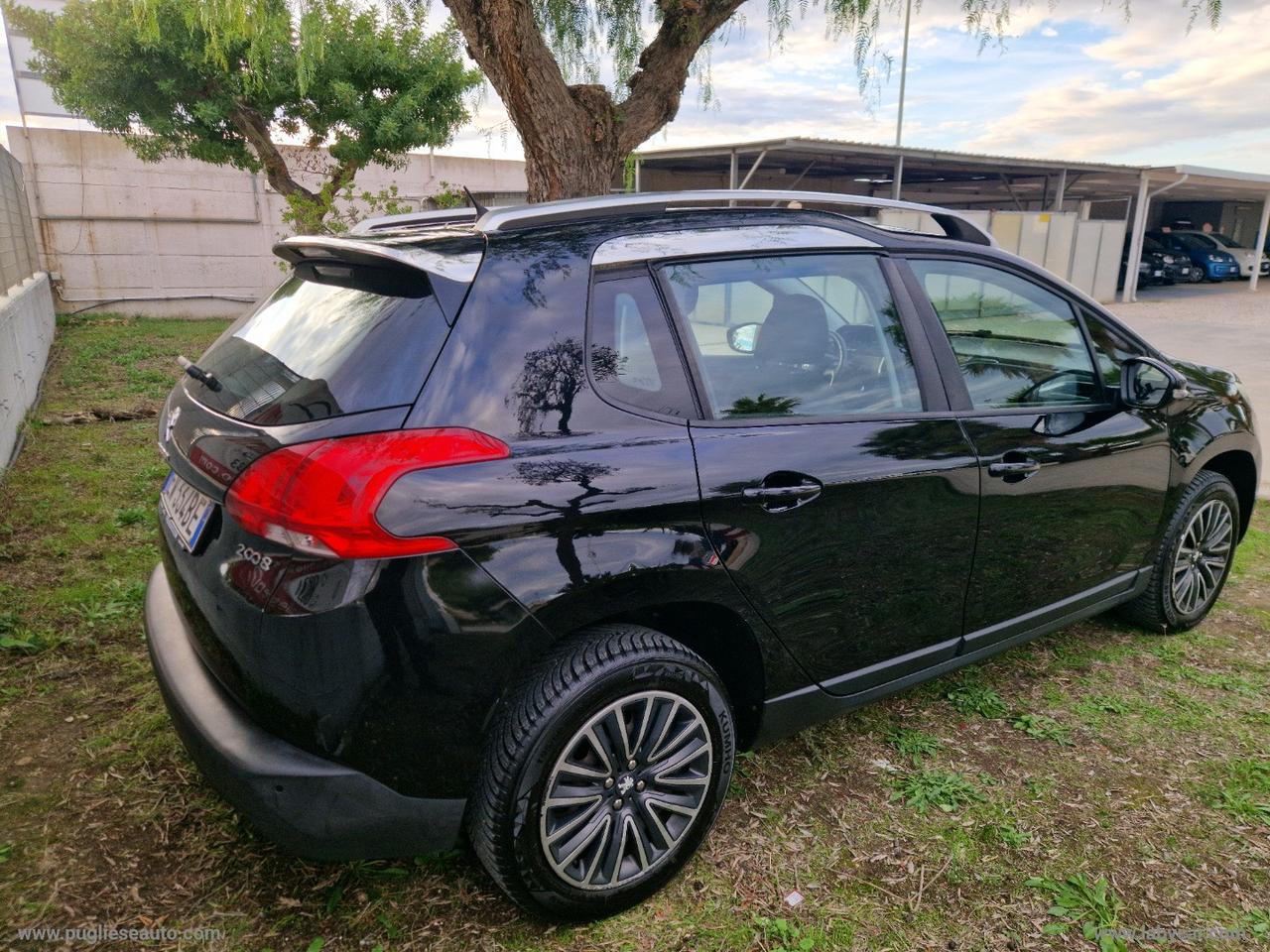 PEUGEOT 2008 1.2 VTi 82 CV Allure