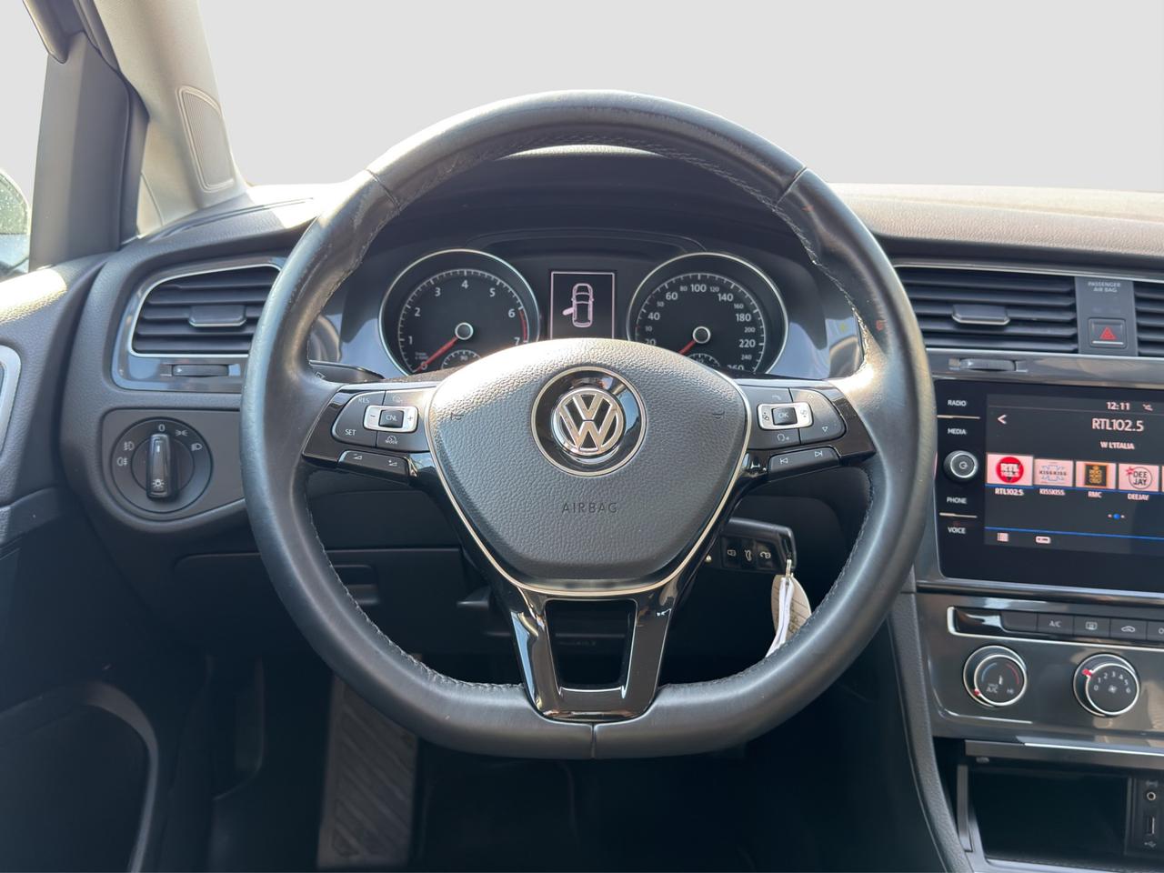 VOLKSWAGEN Golf 7ª serie Golf 1.0 TSI 85 CV 5p. Trendline BlueMotion Techno