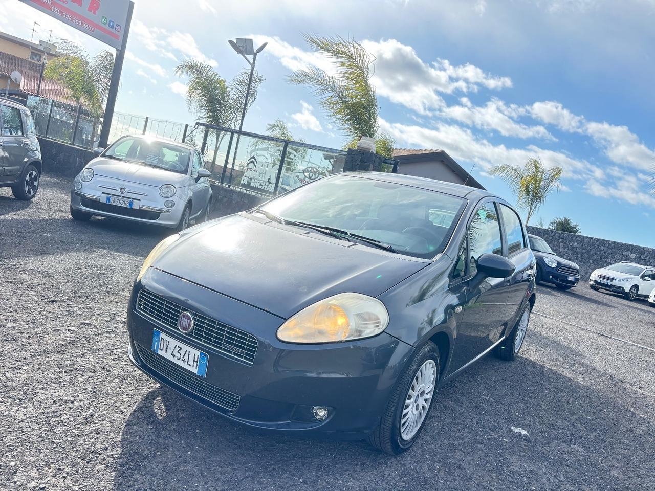 Fiat Grande Punto 1.3 MJT 75 CV 5 porte Dynamic