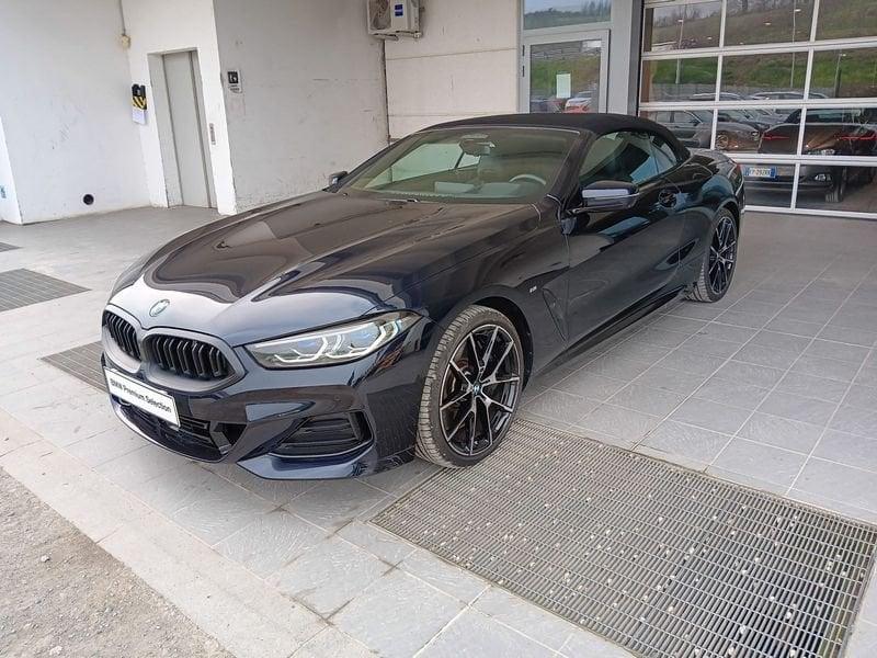 BMW Serie 8 840d Cabrio mhev 48V xdrive auto