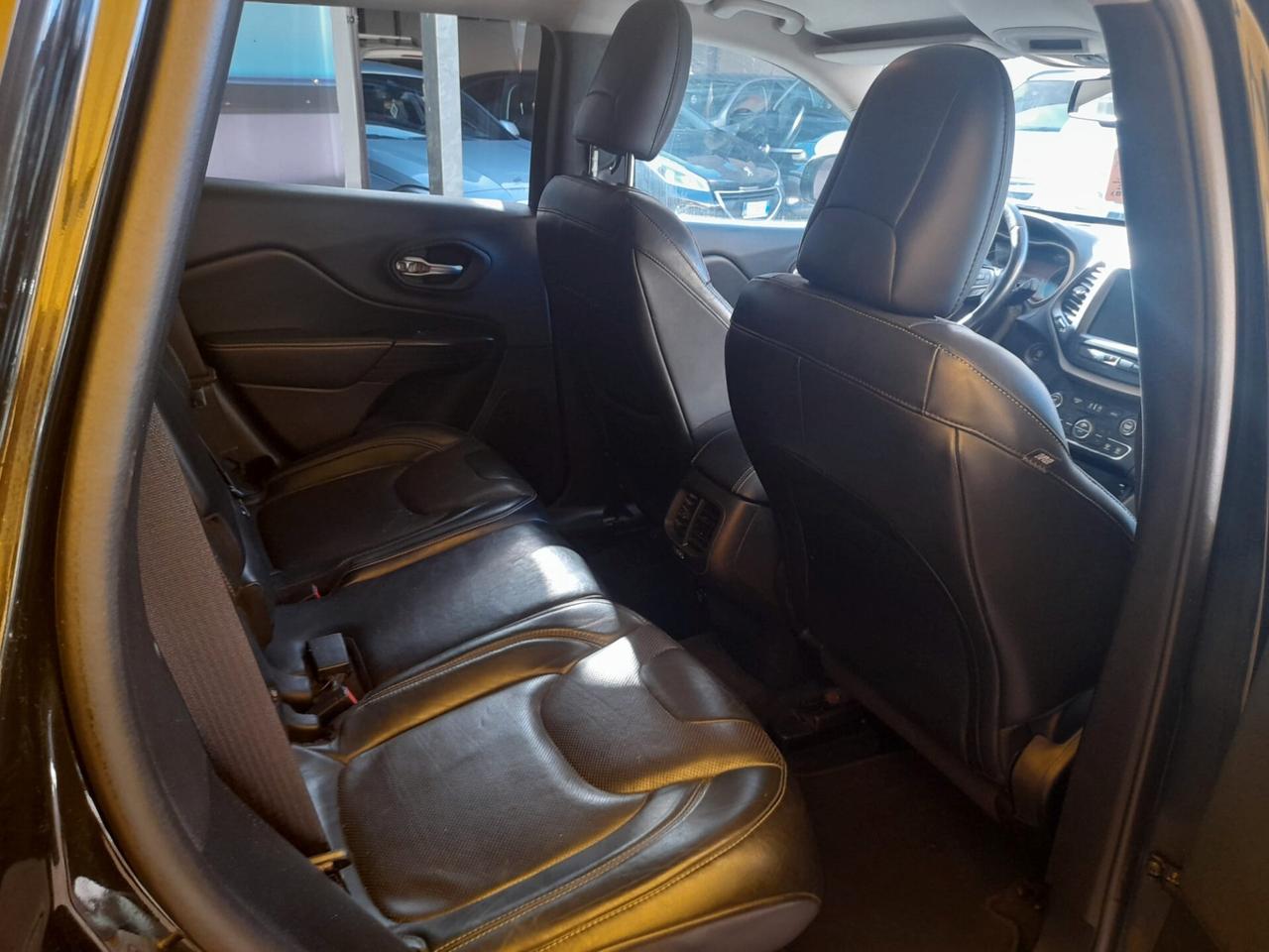 Jeep Cherokee Limited 2.0cc diesel 12 mesi garanzia-2014