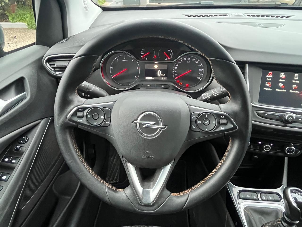 Opel Crossland X 1.5 ecotec 102cv Innovation CAMERA/PDC PERFET.