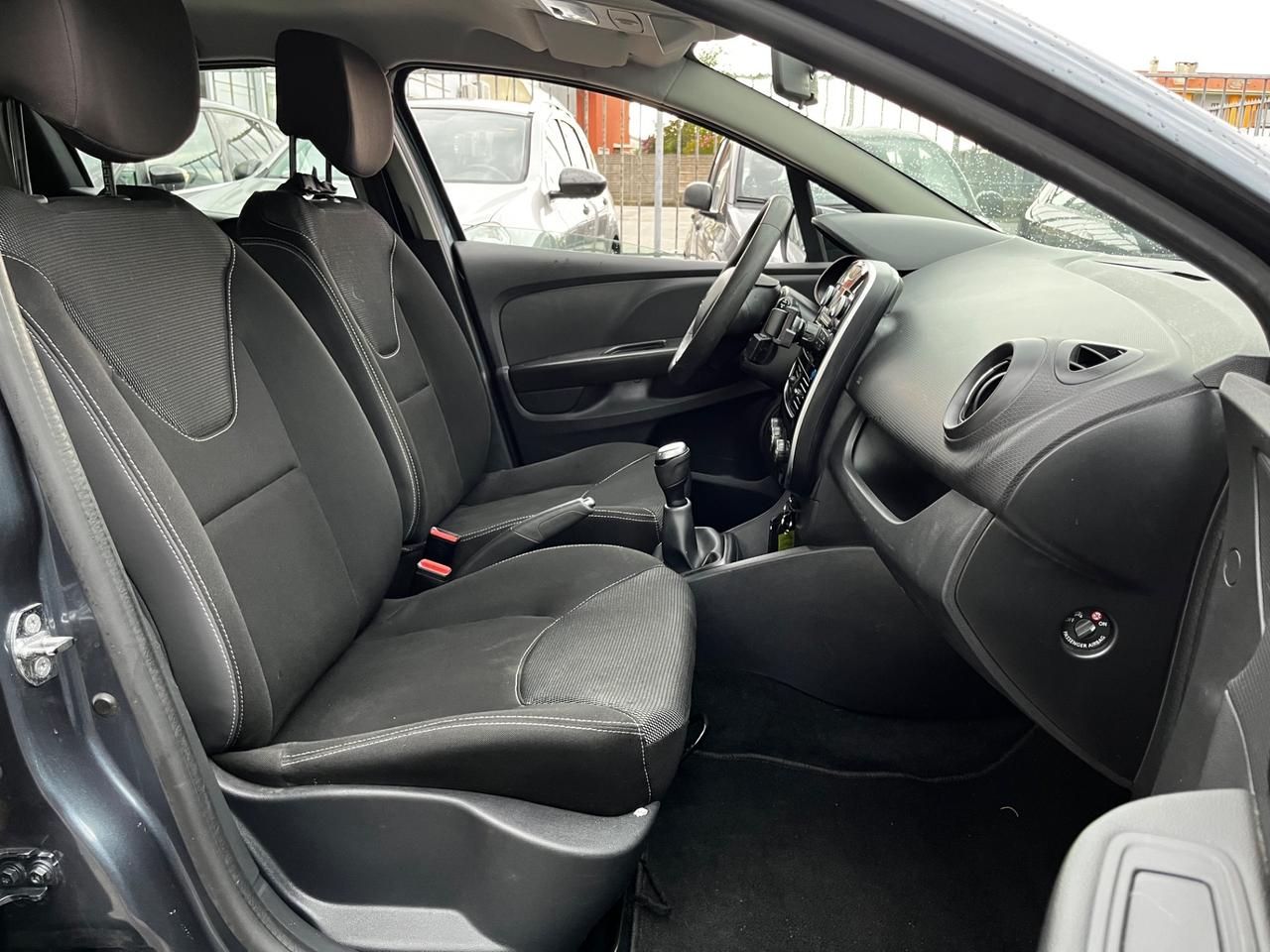Renault Clio dCi 8V 75CV S&s 5 porte OK NEOPATENTATI
