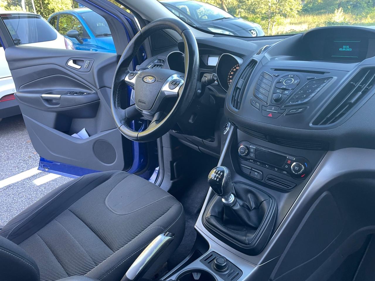 Ford Kuga 2.0 TDCI 140 CV 2WD*Neopatentati*Cerchi*