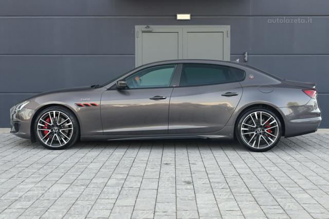 MASERATI Quattroporte V8 580 CV Trofeo