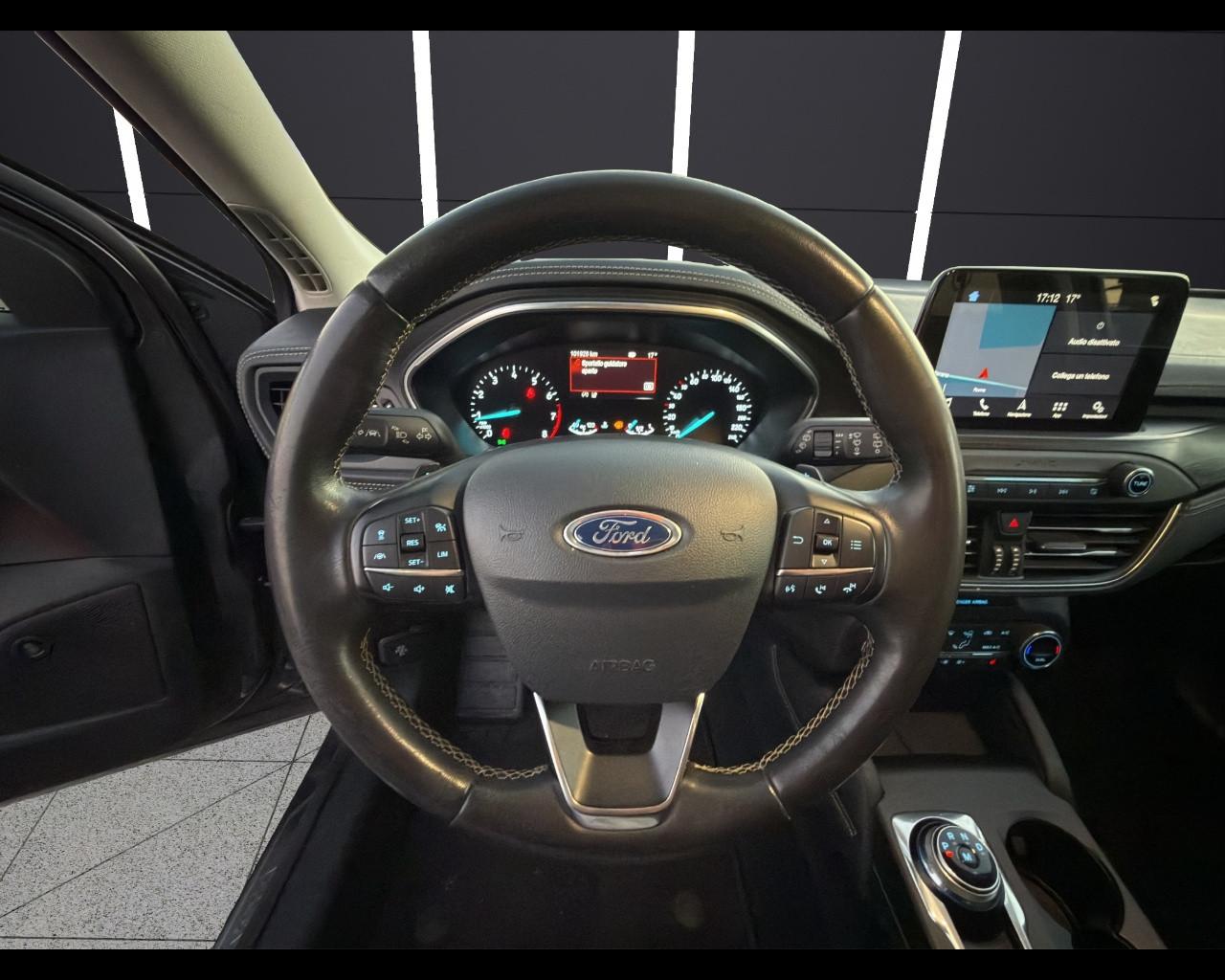 FORD Focus 4ª serie - Focus 1.0 EcoBoost 125 CV automatico 5p. Vignale Co-Pilot