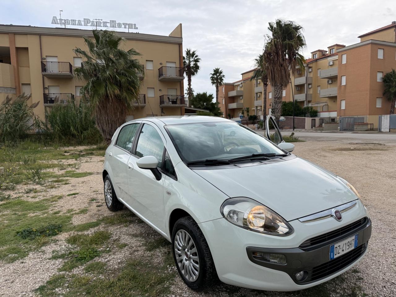 Fiat Punto Evo 1.4 5 porte UNICOPROPIETARIO
