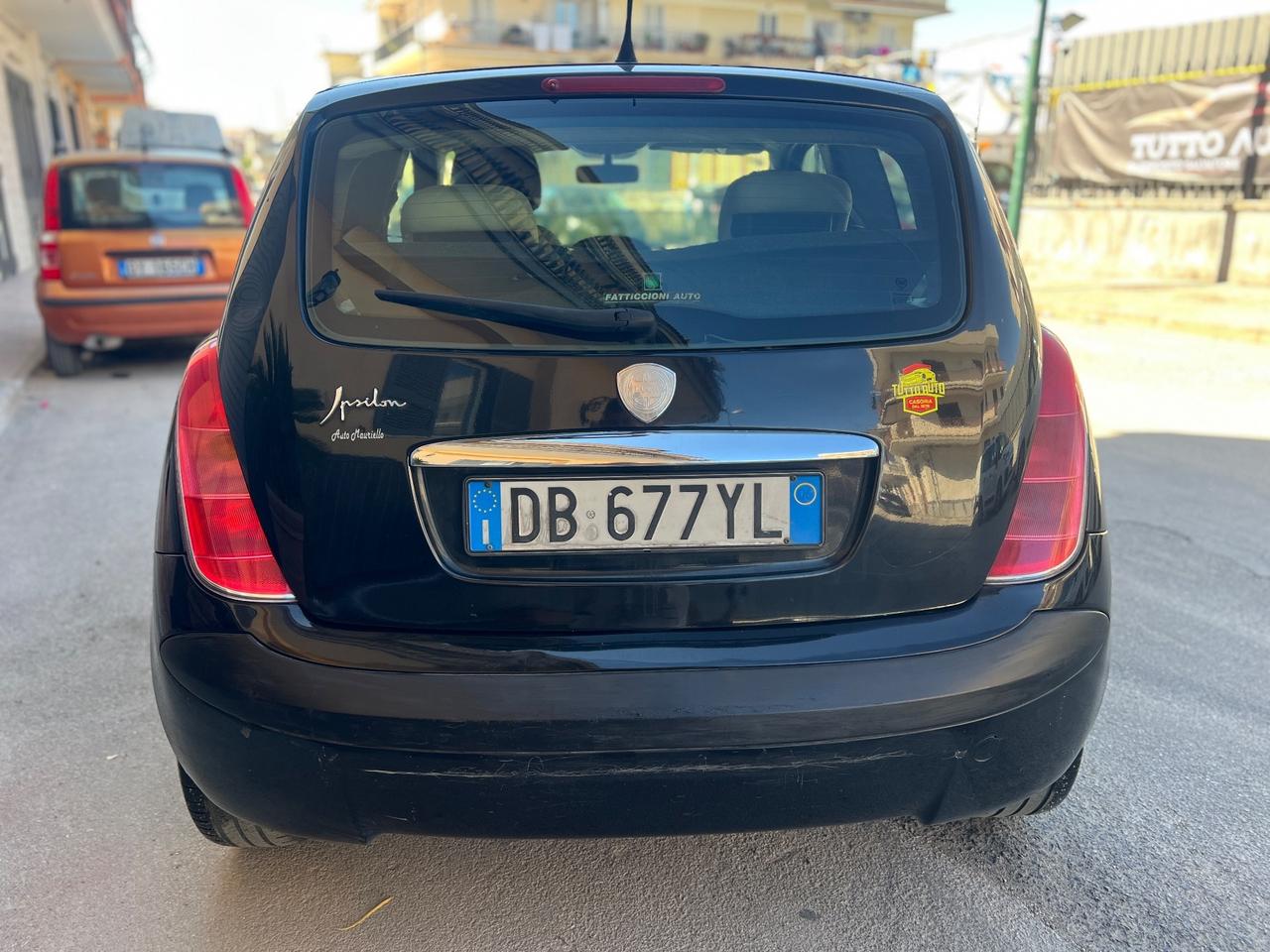 Lancia ypsilon 1.2 Benzina/Metano Anno 2006