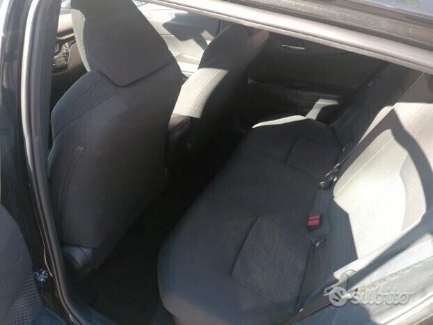 Toyota C-HR Hybrid Business NO OBBL. FINANZ.