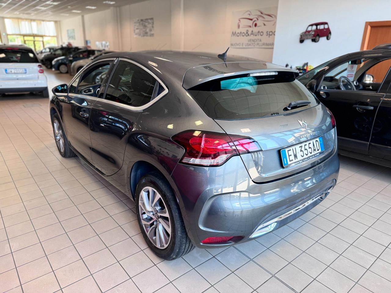 Ds DS4 DS 4 1.6 e-HDi 115 airdream Just Matt