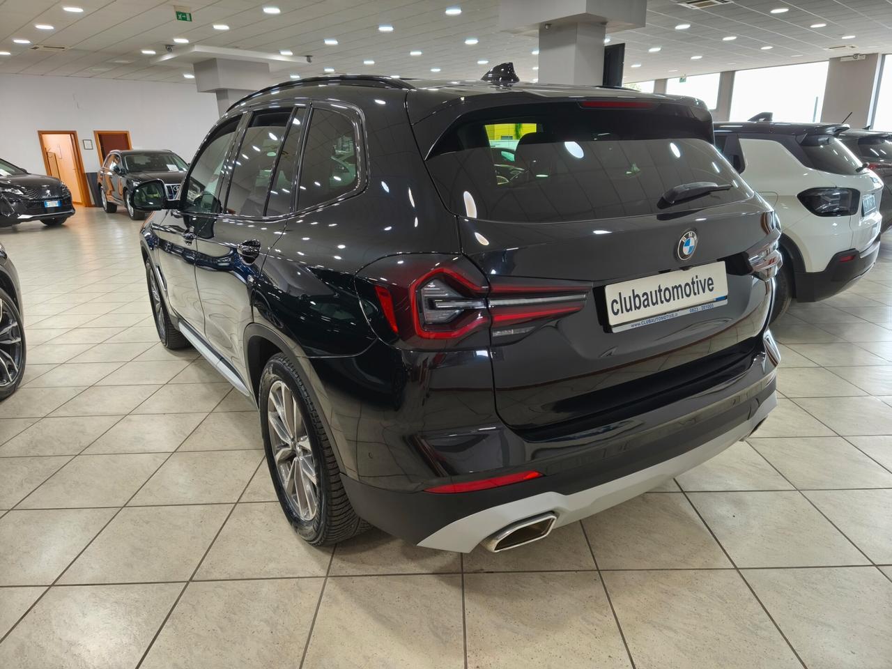 Bmw X3 xDrive20d X line48V (Tetto + Pelle)