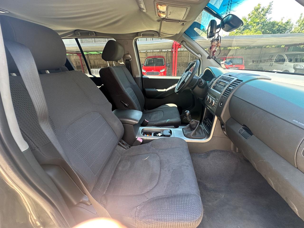 Nissan Pathfinder 2.5 dCi XE Plus