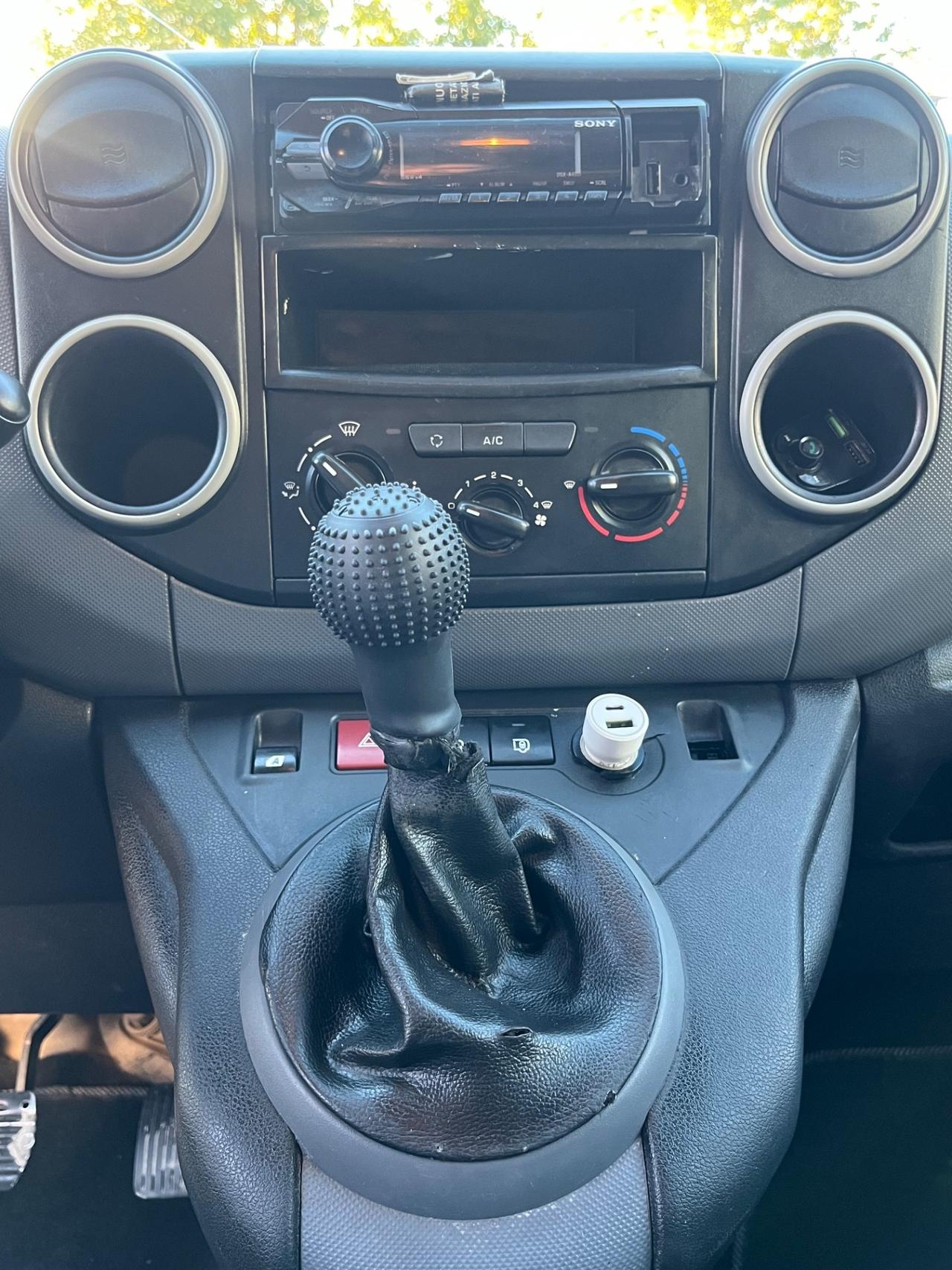 Peugeot Partner 1.6 HDi 90CV 3 posti IVA INCLUSA