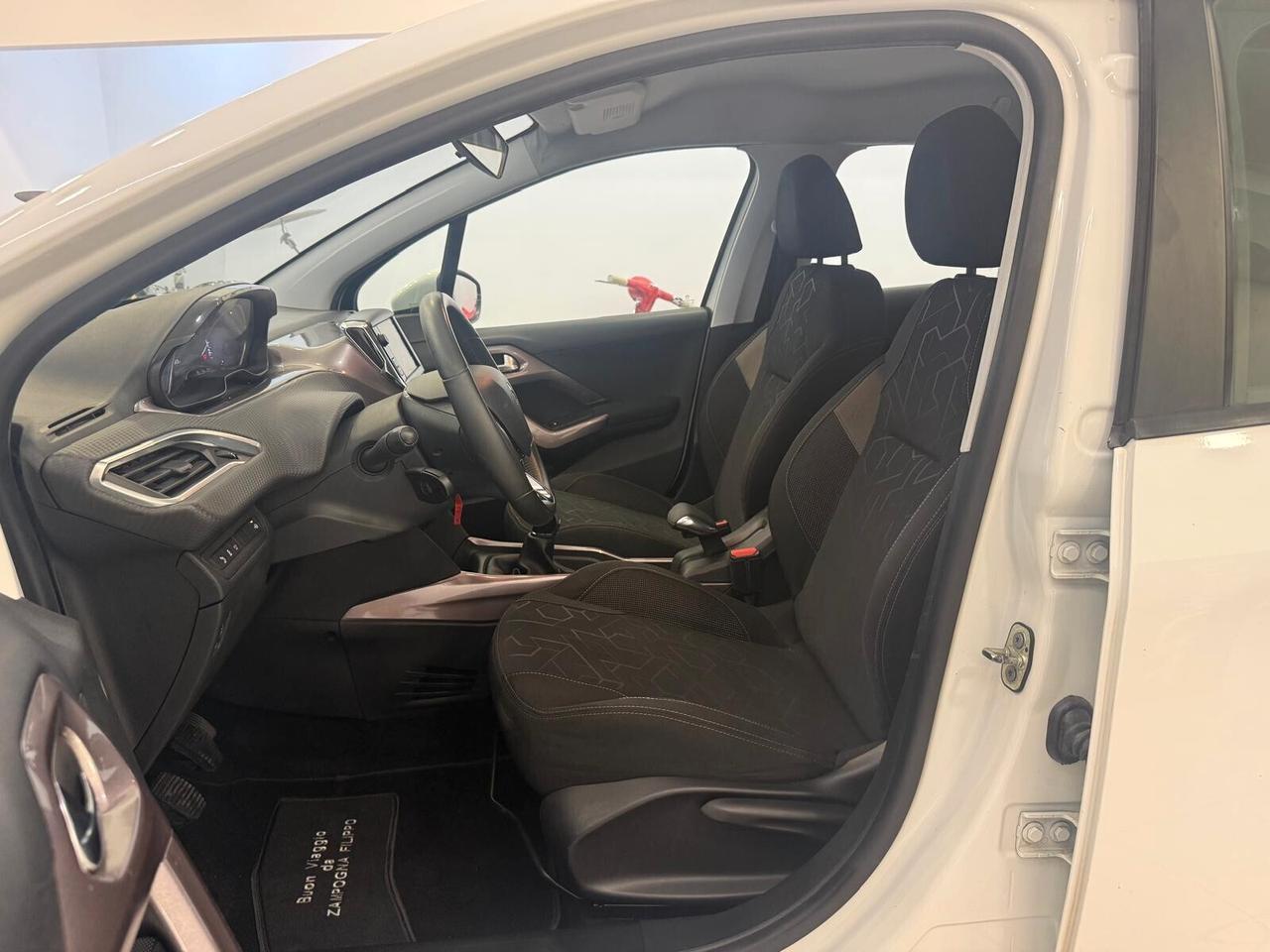 Peugeot 2008 1.6 e-HDi 92 CV Stop&Start Allure