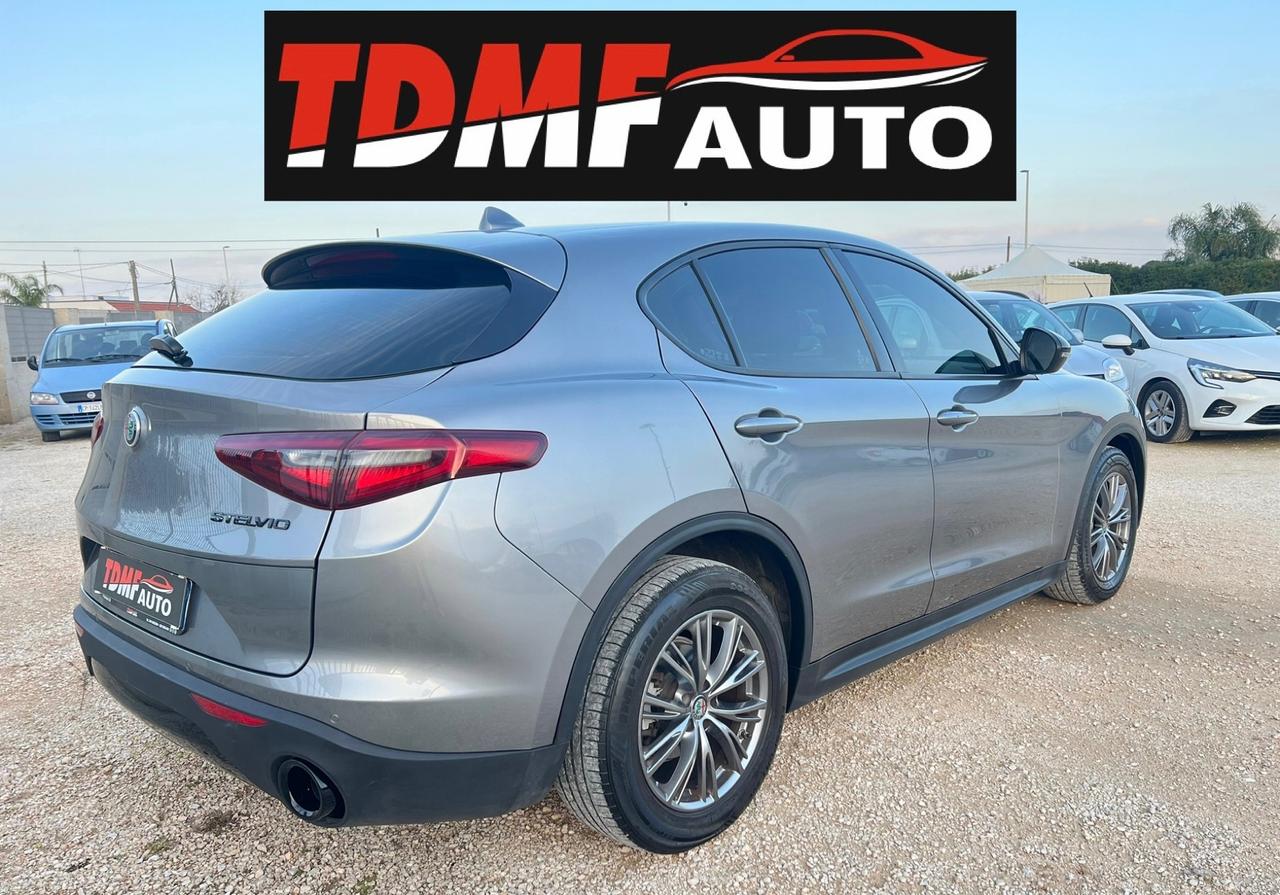 Alfa Stelvio 2.2 180 cv