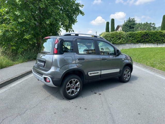 FIAT Panda CROSS 0.9 TwinAir Turbo S&S 4x4 5 POSTI