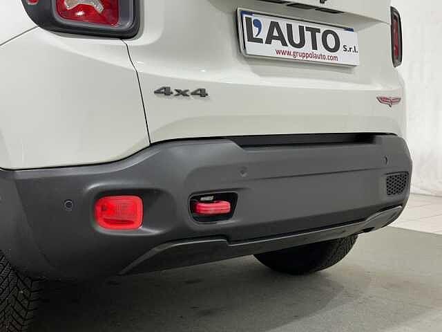 Jeep Renegade 2.0 Mjt 170CV 4WD Active Drive Low Trailhawk