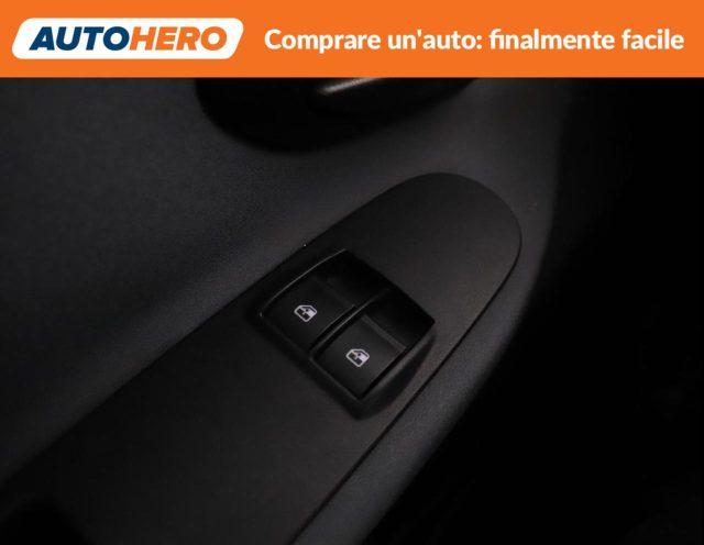 LANCIA Ypsilon 1.2 69 CV 5 porte Silver