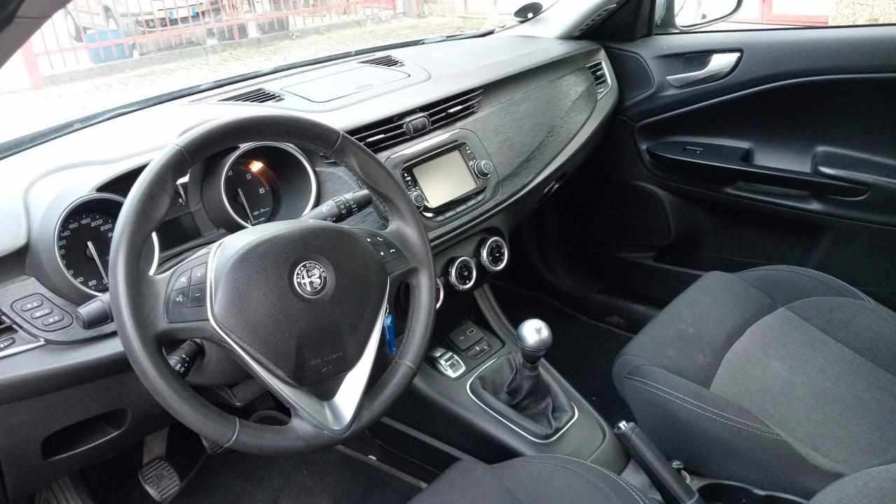 Alfa Romeo Giulietta 1.6 JTD