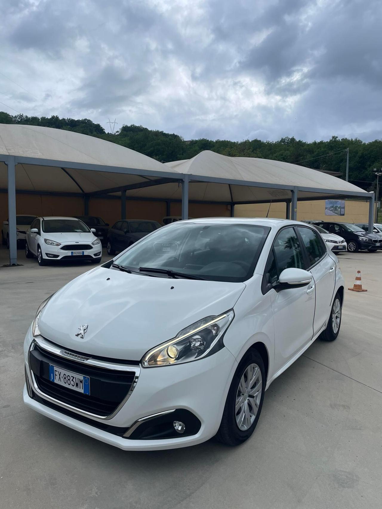 Peugeot 208 BlueHDi 100 S&S 5 porte Allure