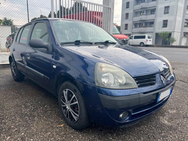 RENAULT Clio 1.2 cat 5 porte NEOPATENTATI GPL