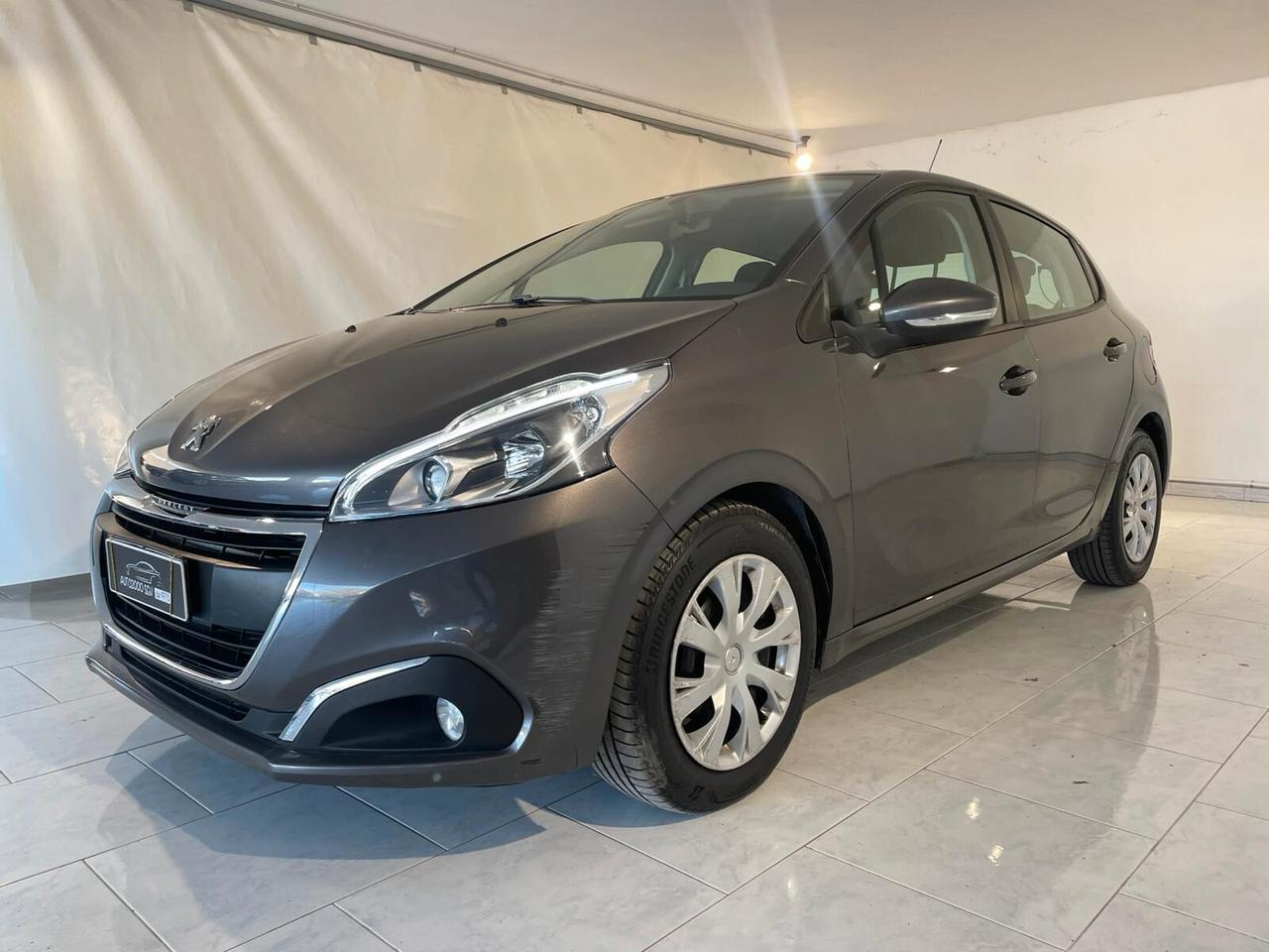 Peugeot 208 BlueHDi 75 5 porte Allure