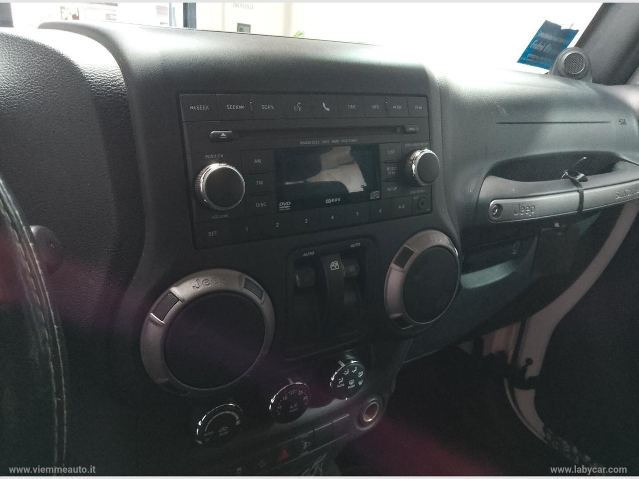 Jeep Wrangler 2.8 CRD DPF Sahara Auto