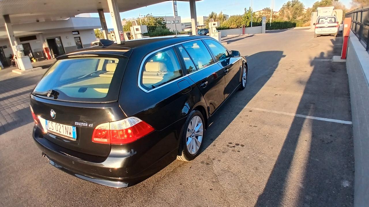 Bmw 525 525d cat Touring Attiva