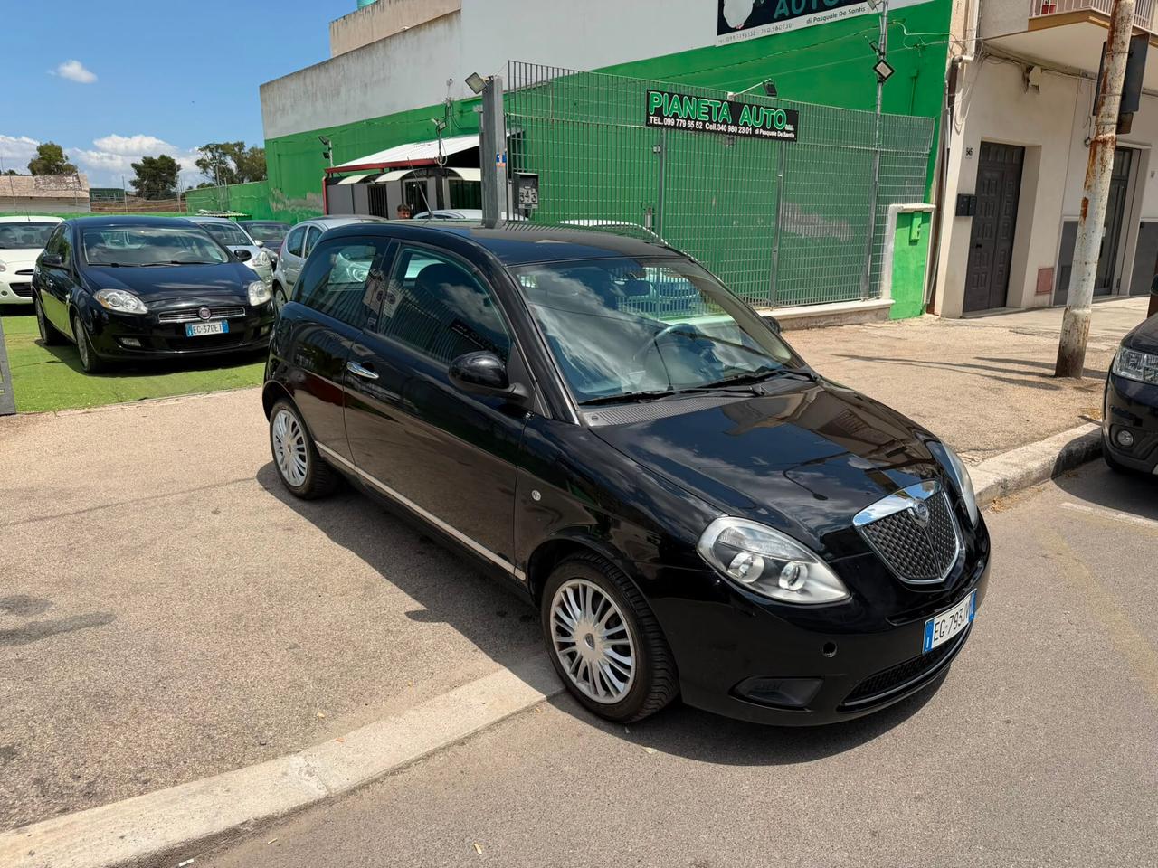 Lancia Ypsilon 1.2 BENZINA - 60 CAVALLI (44 KW) Diva - ANNO 2011