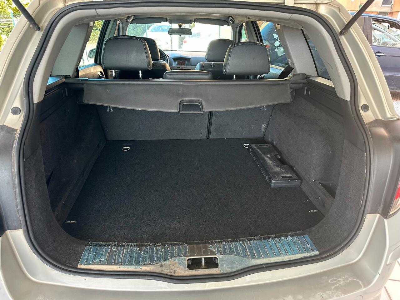 Opel Astra 1.6 16V Twinport Station Wagon Cosmo