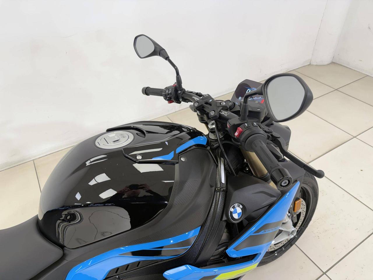 BMW S 1000 R Sport