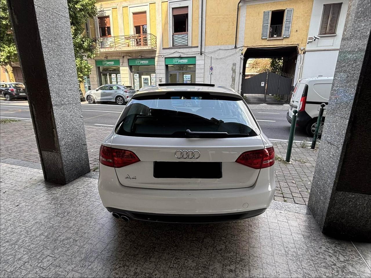Audi A4 Avant 2.0 TDI S-LINE EST. TETTO APRIBILE