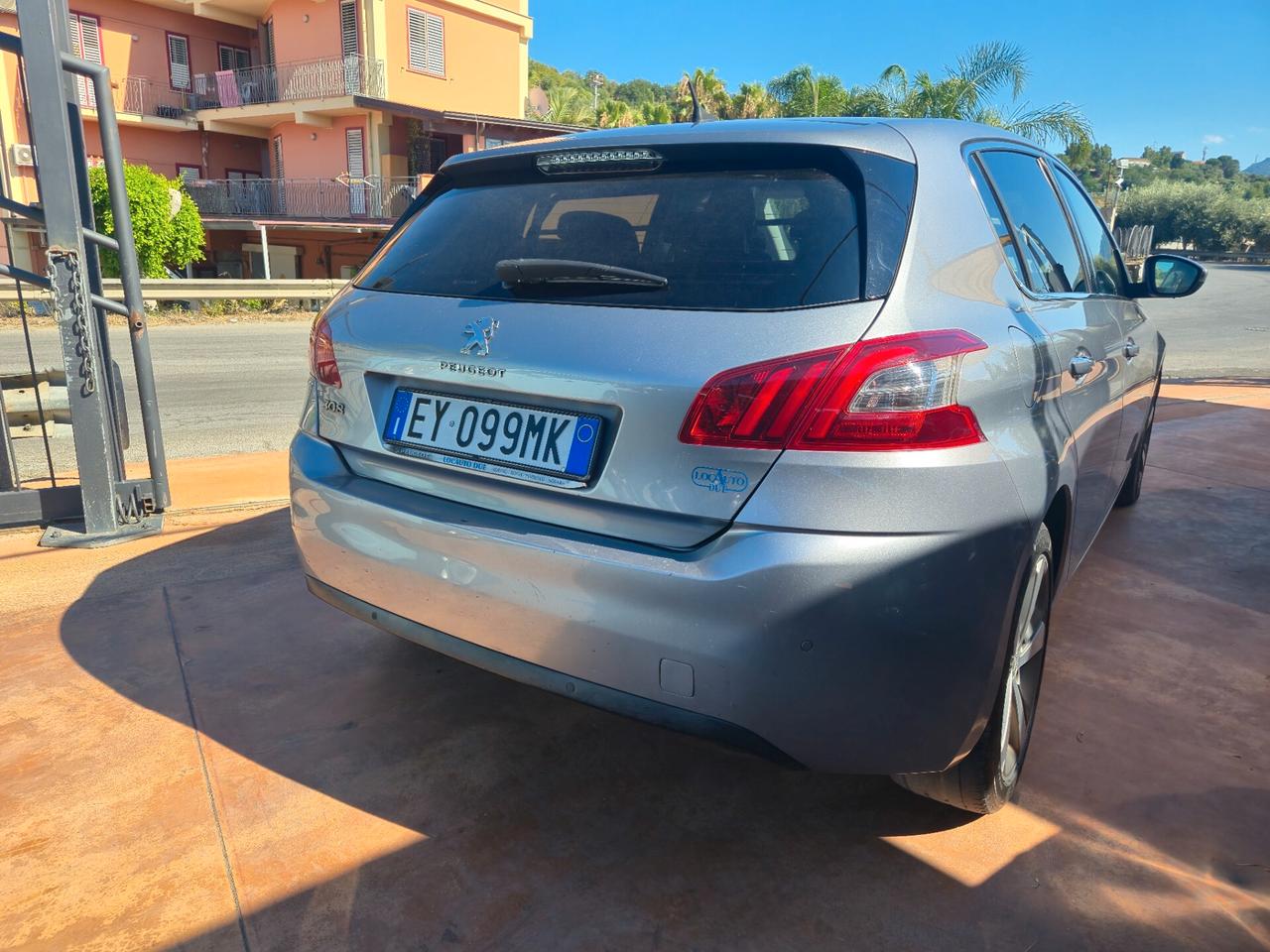 Peugeot 308 BlueHDi 150 S&S Business