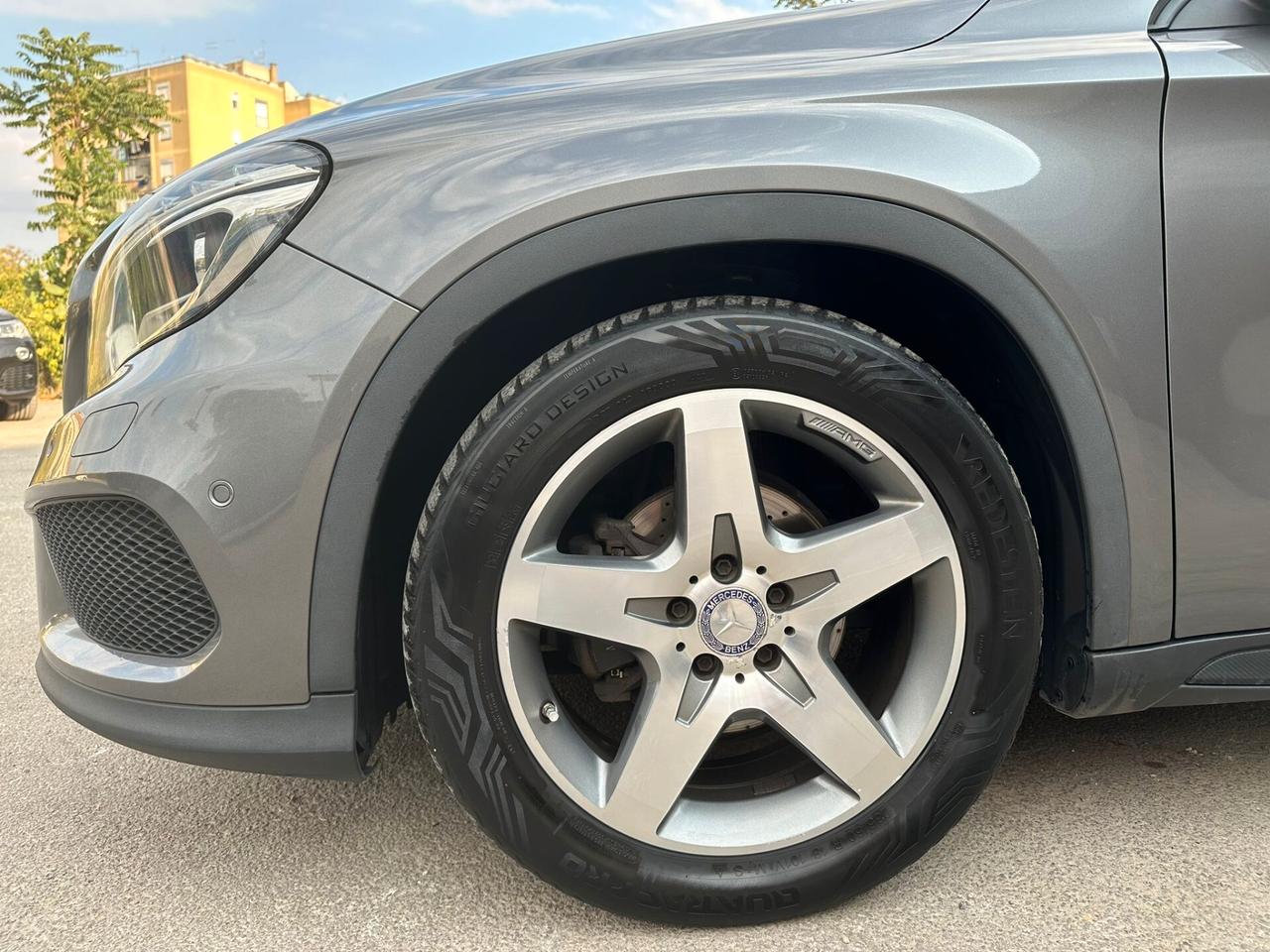 Mercedes-benz GLA 180 GLA 180 d Premium