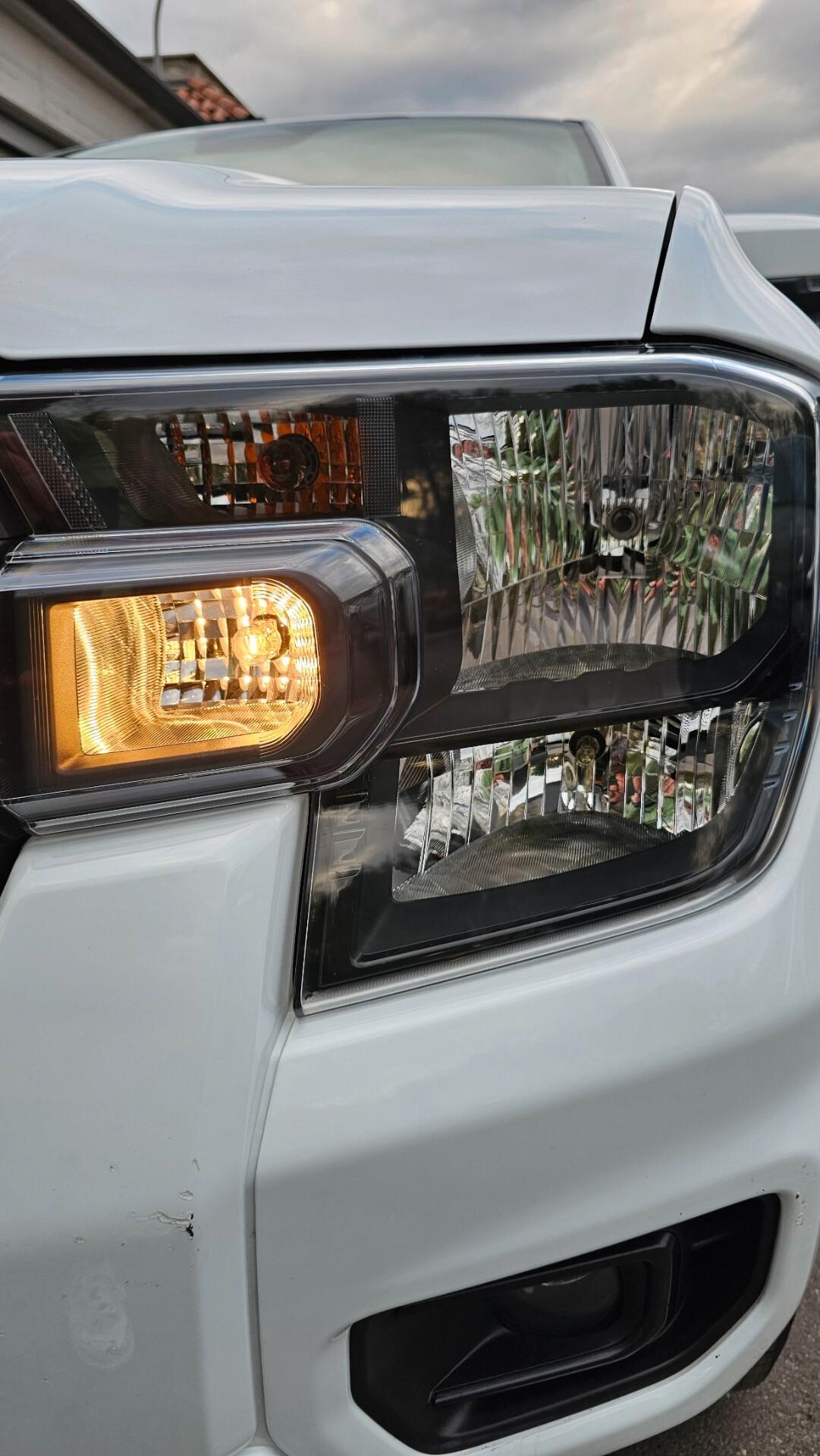 Ford Ranger 2.0 ECOBLUE DC XLT 5 posti