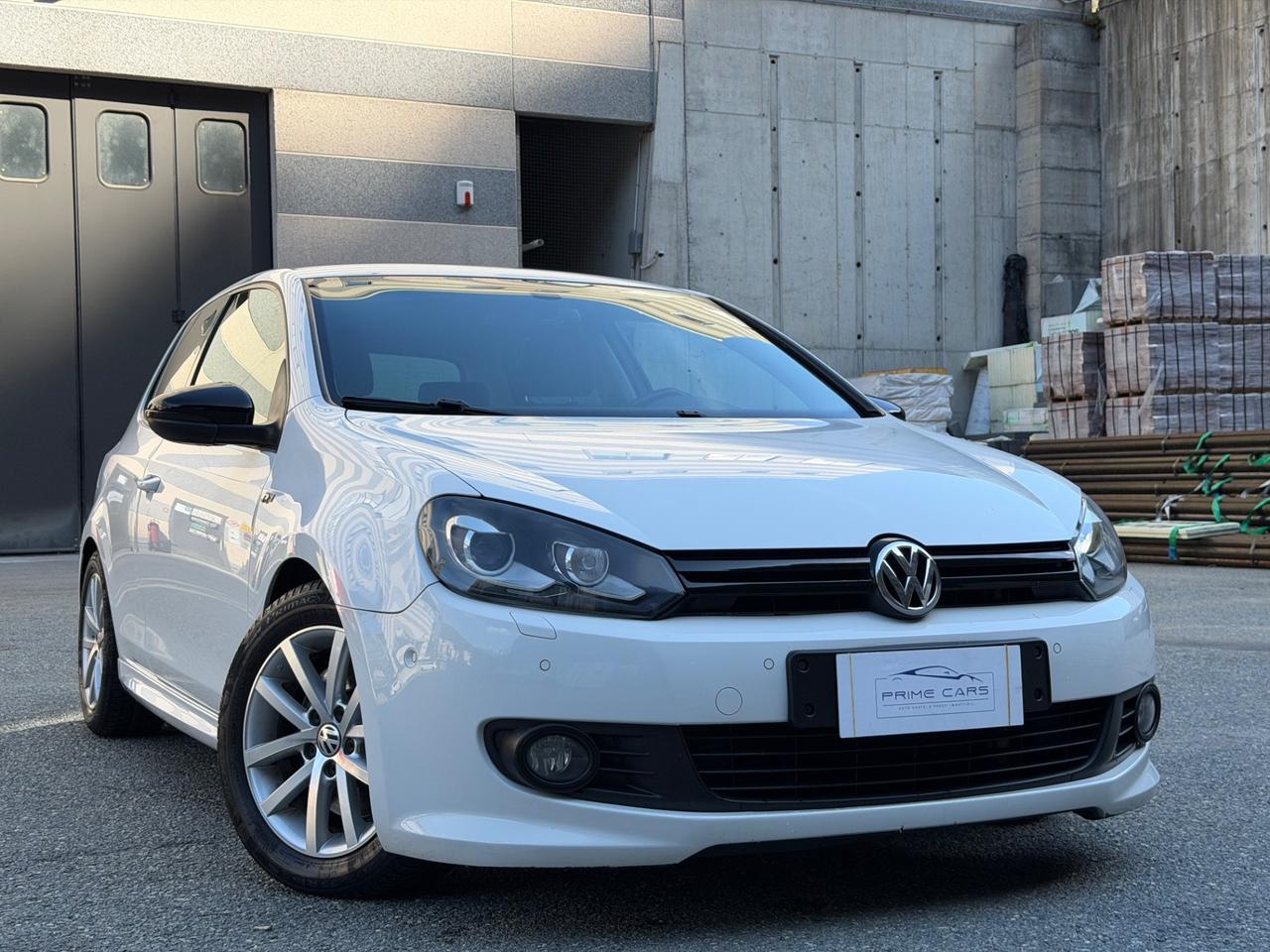 Volkswagen Golf 1.4 TSI 160CV R line 3p. Highline