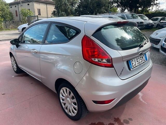 Ford Fiesta 1.4 TDCi 70CV 3 porte Titanium, OK NEOPATENTATI!!