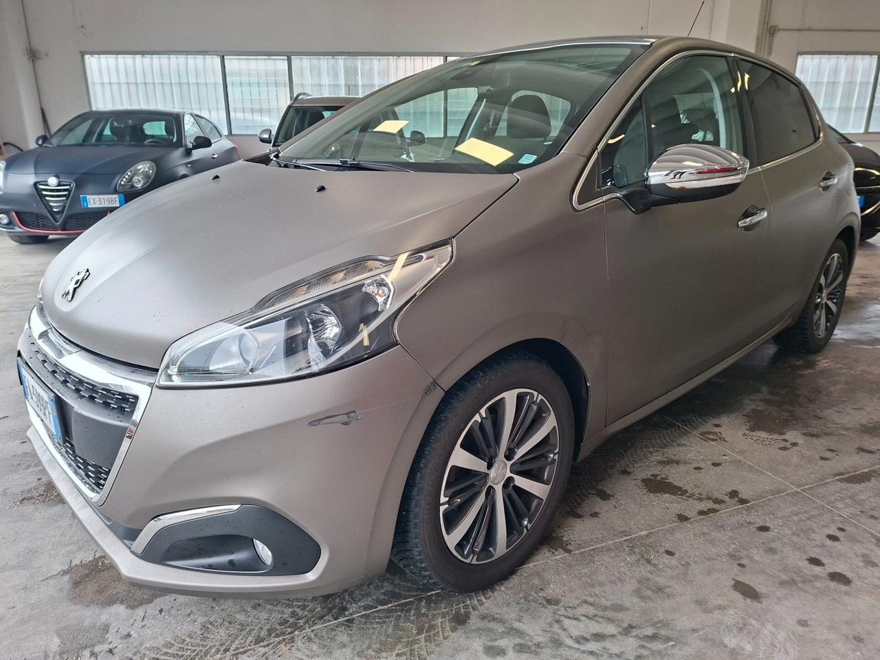 Peugeot 208 PureTech 82 5 porte Allure