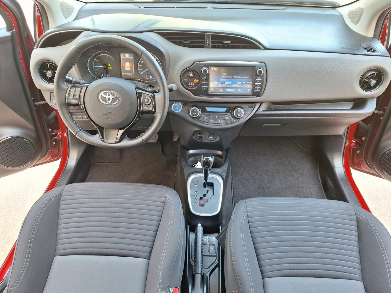 Toyota Yaris 1.5 HYBRID BUSINESS 48000 km 2018