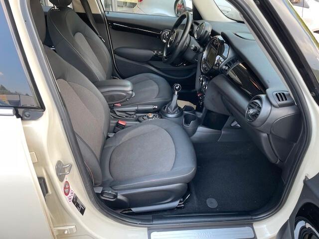 Mini Cooper D Mini Cooper D COOPER D 1.5 85KW 116 CV GUIDABILE DA NEOPATENTATI!!