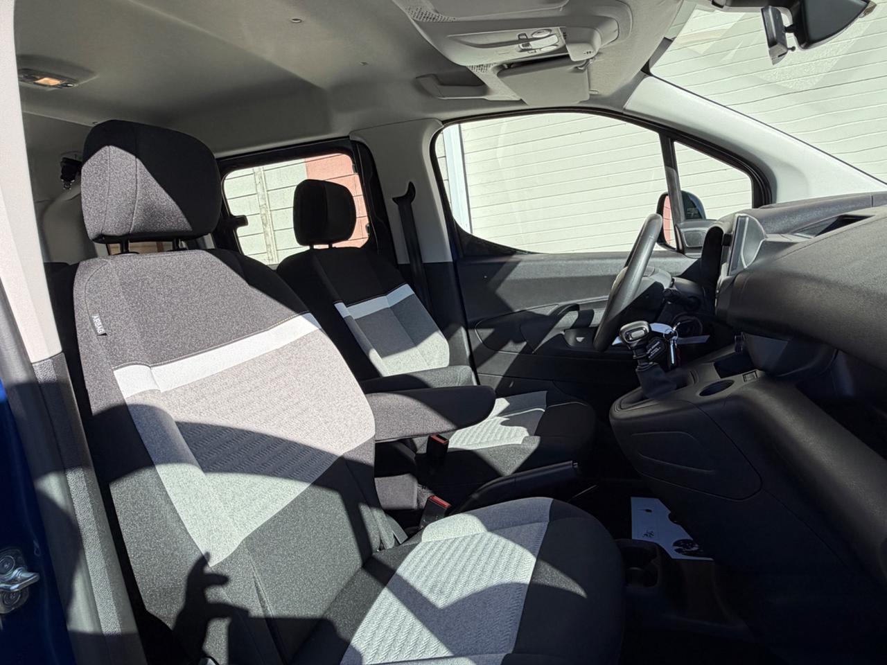 Citroen Berlingo FEEL - SOLO 3.000 KM