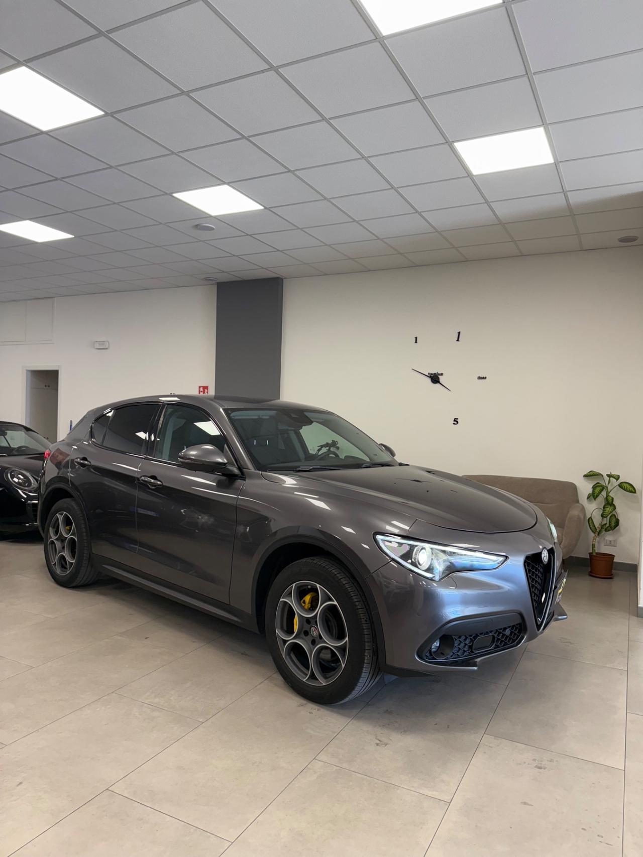 Alfa Romeo Stelvio 2.2 Turbodiesel 210 CV AT8 Q4 B-Tech