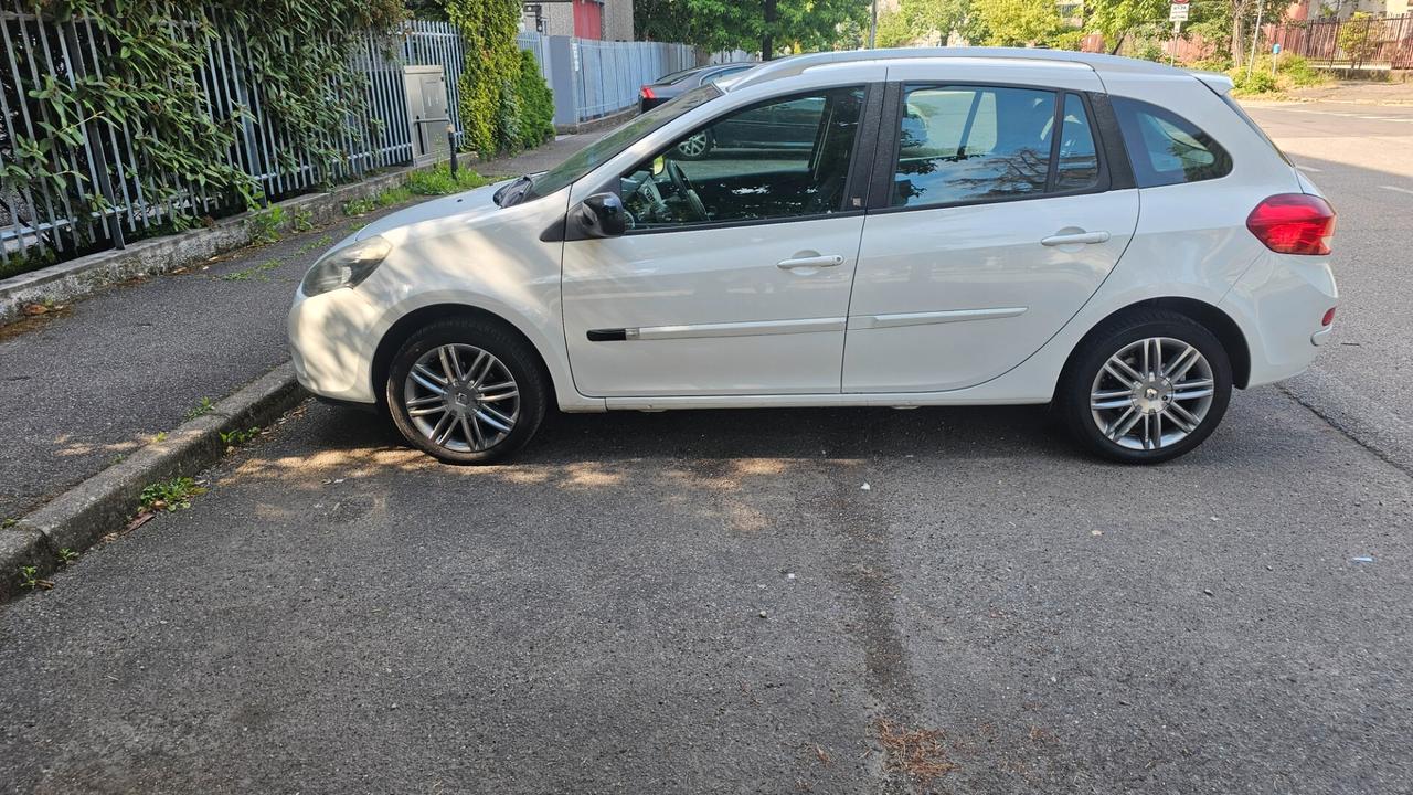 Renault Clio 1.2 16V TCE 100CV SporTour Live!