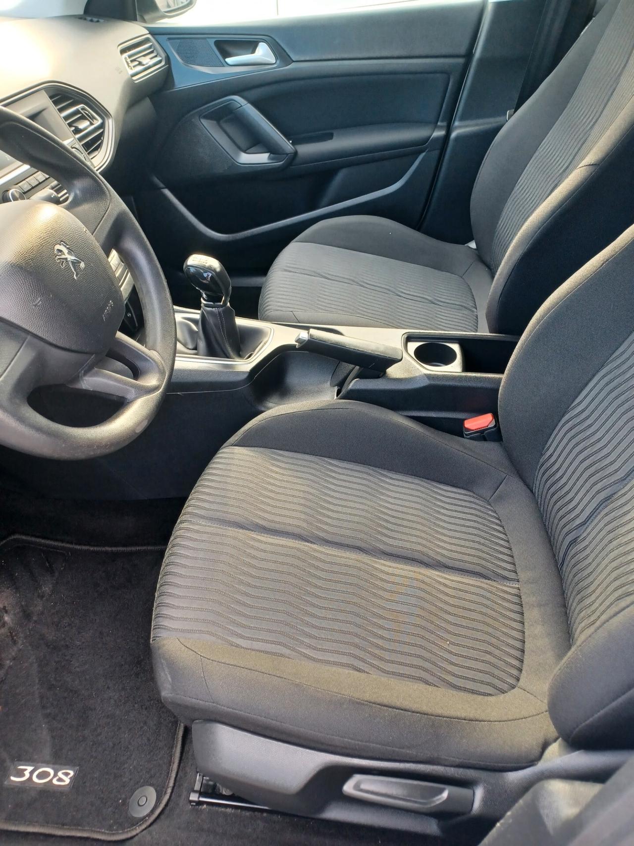 Peugeot 308 1.6 HDI 100 CV SW Active
