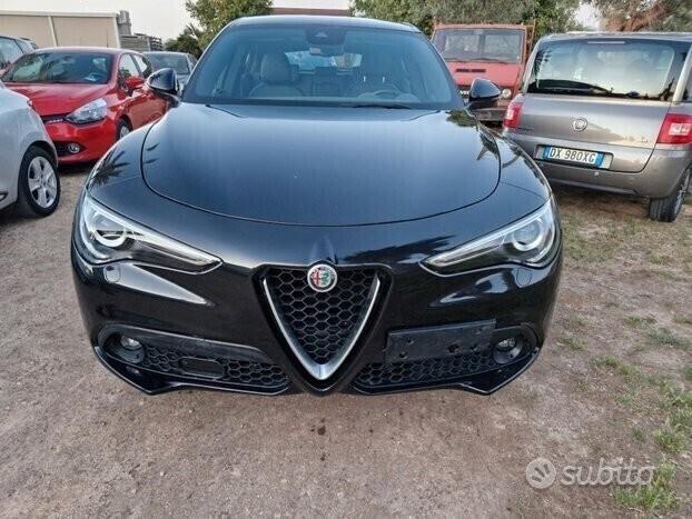 Alfa Romeo Stelvio 2.2 160 CV AT8 Business - 2022