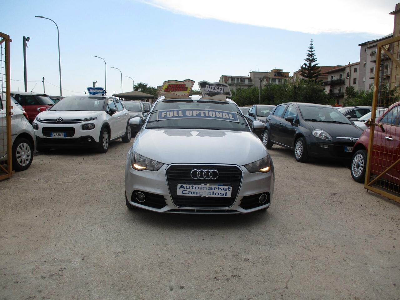 Audi A1 1.6 TDI 105 CV MOLTO BELLA 2012